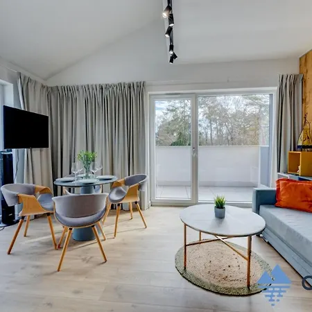 Mannianna Na Wydmach - Aprent * Pobierowo